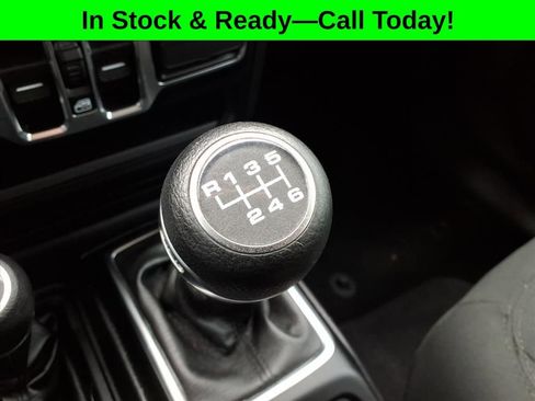 Used 2021 Jeep Wrangler Unlimited Sport AWD/4WD image 13