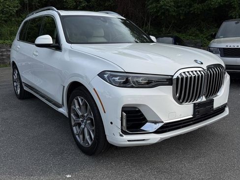 Used 2020 BMW X7 xDrive40i w/ Executive Package AWD/4WD image 21