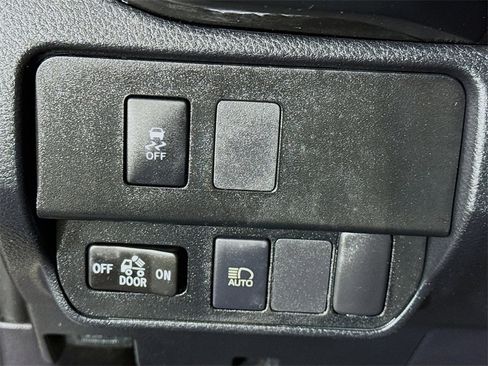 Certified 2020 Toyota Tacoma SR image 18