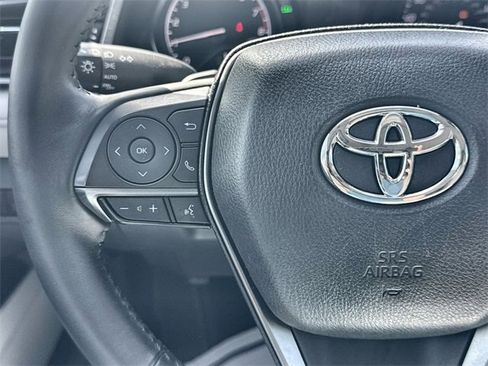 Used 2023 Toyota Camry SE image 31