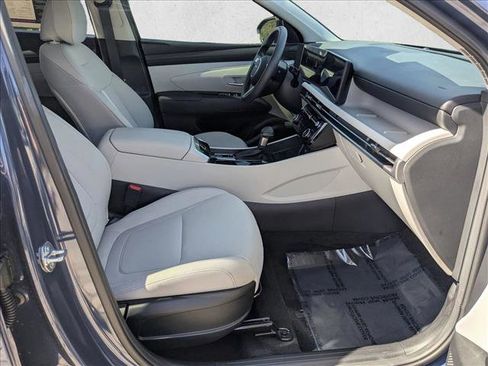 Used 2025 Hyundai Tucson SEL image 18