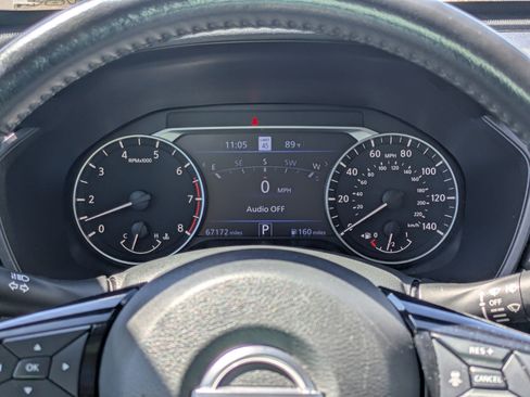 Used 2023 Nissan Altima 2.5 SL AWD/4WD image 23