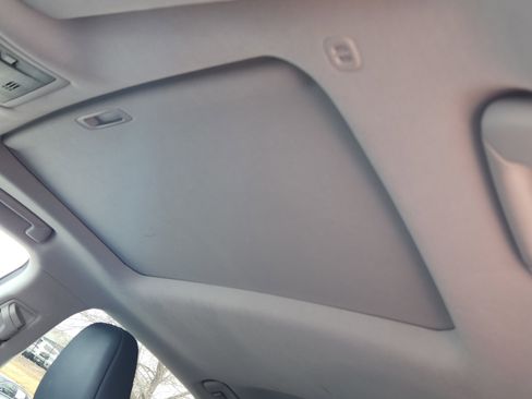 Used 2017 Lexus RX 450h AWD image 24