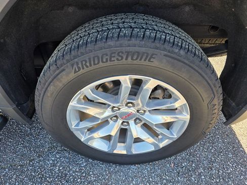 Used 2019 GMC Sierra 1500 SLT w/ SLT Premium Plus Package image 34