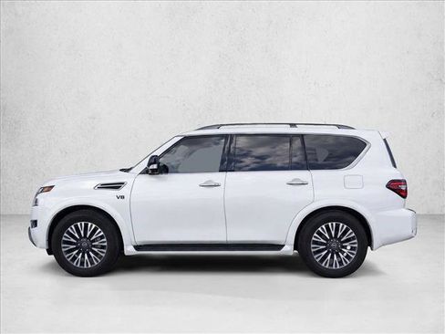 Used 2022 Nissan Armada SL w/ Midnight Edition Package RWD image 4
