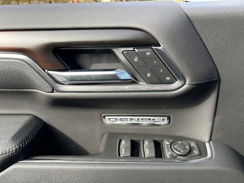 New 2026 GMC Sierra 1500 Denali w/ Denali Reserve Package image 54