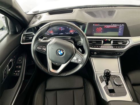 Certified 2022 BMW 330i xDrive 330i xDrive w/ Premium Package image 21