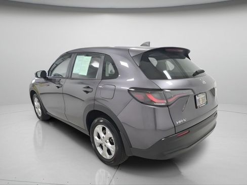 Used 2025 Honda HR-V LX image 5