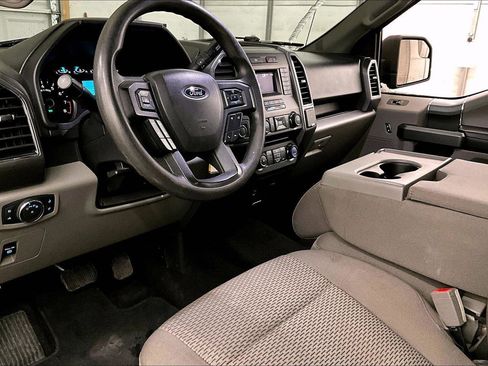 Used 2018 Ford F150 XLT w/ XTR Package image 12