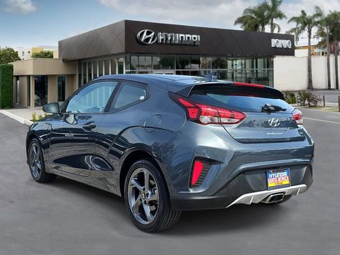 Used 2020 Hyundai Veloster 2.0 FWD image 5