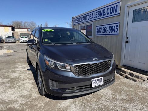 Used 2016 Kia Sedona LX w/ LX Convenience Package image 1