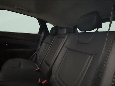 Certified 2025 Hyundai Tucson SEL image 12