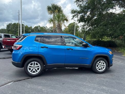 Used 2021 Jeep Compass Sport FWD image 6