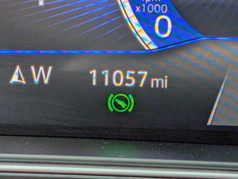 Used 2025 Volkswagen Jetta SE w/ Sunroof Package image 25