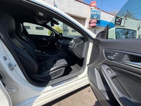 Used 2018 Mercedes-Benz CLA 250 4MATIC image 39