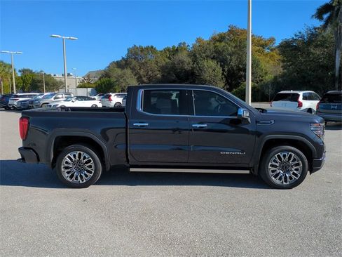 Used 2025 GMC Sierra 1500 Denali Ultimate image 3
