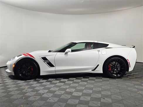 Used 2019 Chevrolet Corvette Grand Sport w/ Grand Sport Heritage Package image 4