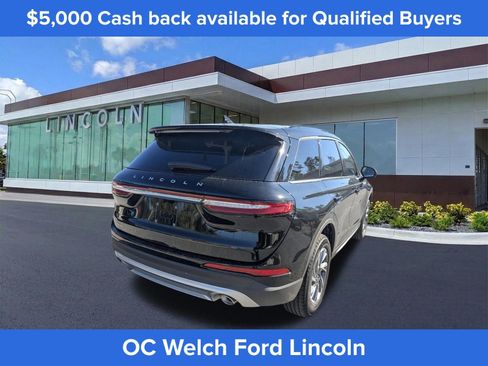 New 2026 Lincoln Corsair Premiere image 5