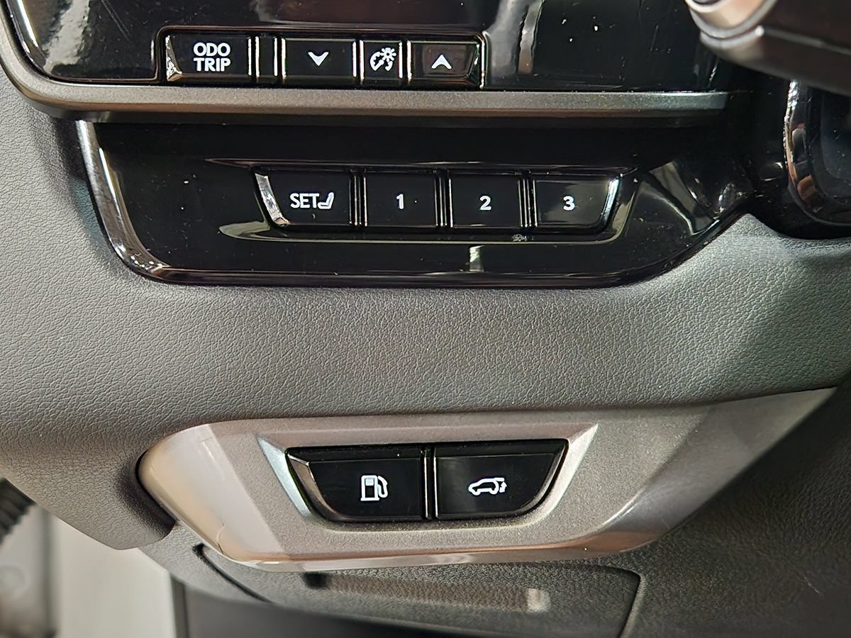 Used 2023 Lexus RX 350 FWD w/ Accessory Package (Z1) image 41