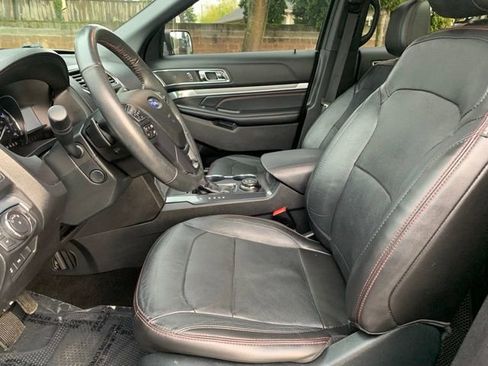 Used 2018 Ford Explorer Sport w/ Equipment Group 401A image 13