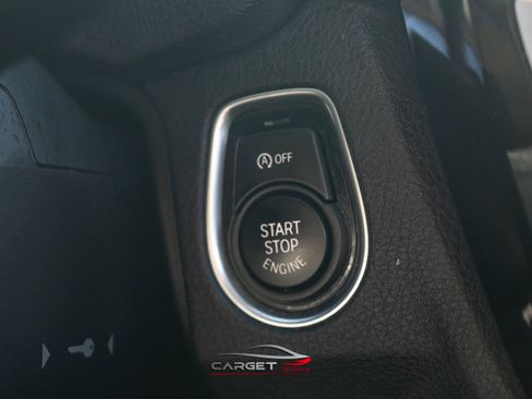 Used 2016 BMW 320i xDrive Sedan image 30