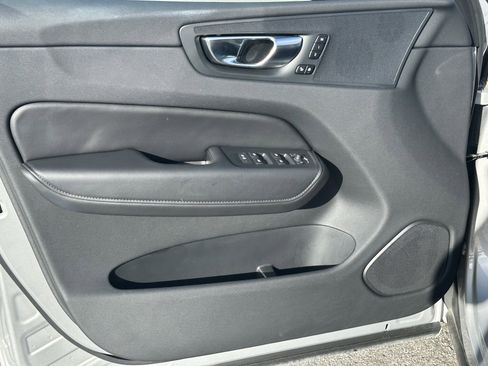 Used 2025 Volvo XC60 B5 Plus w/ Climate Package image 13