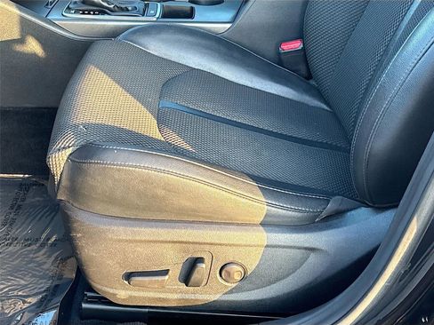 Used 2019 Kia Optima S image 19