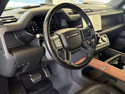 Certified 2023 Land Rover Defender 130 X image 4