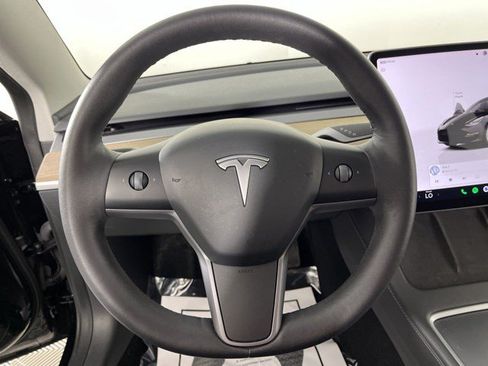 Used 2023 Tesla Model 3 Standard Range RWD image 15