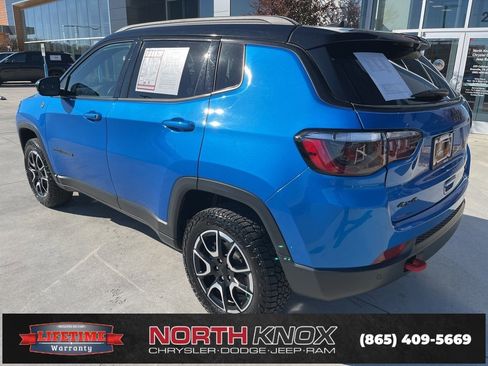Used 2024 Jeep Compass Trailhawk image 17
