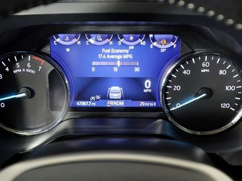 Used 2024 Ford Expedition XLT image 36