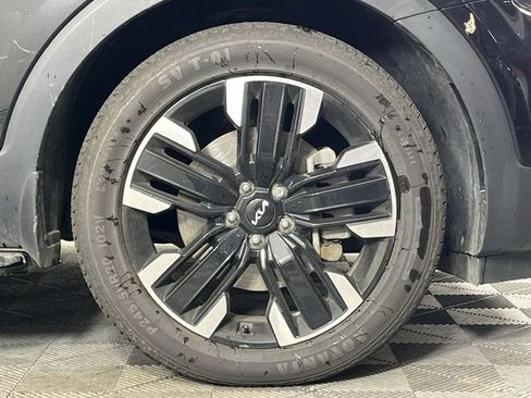Certified 2024 Kia Telluride SX Prestige AWD/4WD image 10
