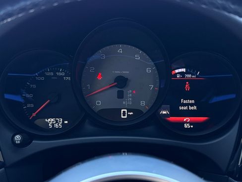 Used 2021 Porsche Macan S image 32