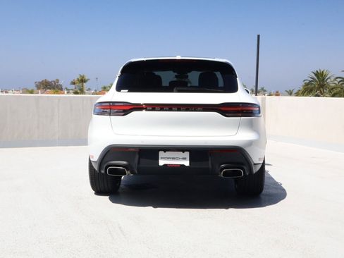 New 2026 Porsche Macan AWD/4WD image 10