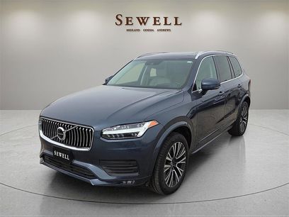 Used 2021 Volvo XC90 T6 Momentum w/ Advanced Package
