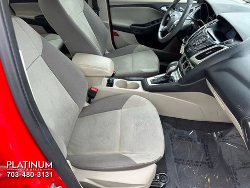 Used 2014 Ford Focus SE image 13