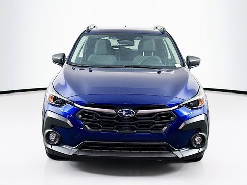 Used 2025 Subaru Crosstrek 2.0i Premium AWD/4WD image 2