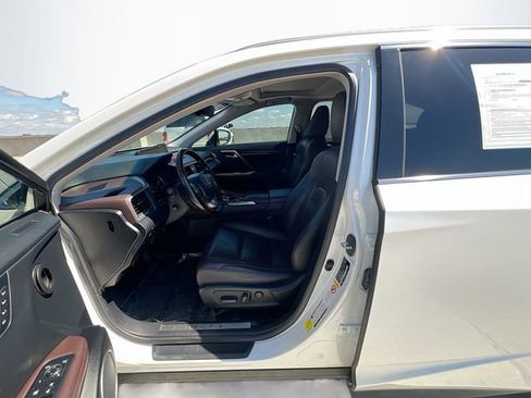 Used 2018 Lexus RX 350L FWD image 9