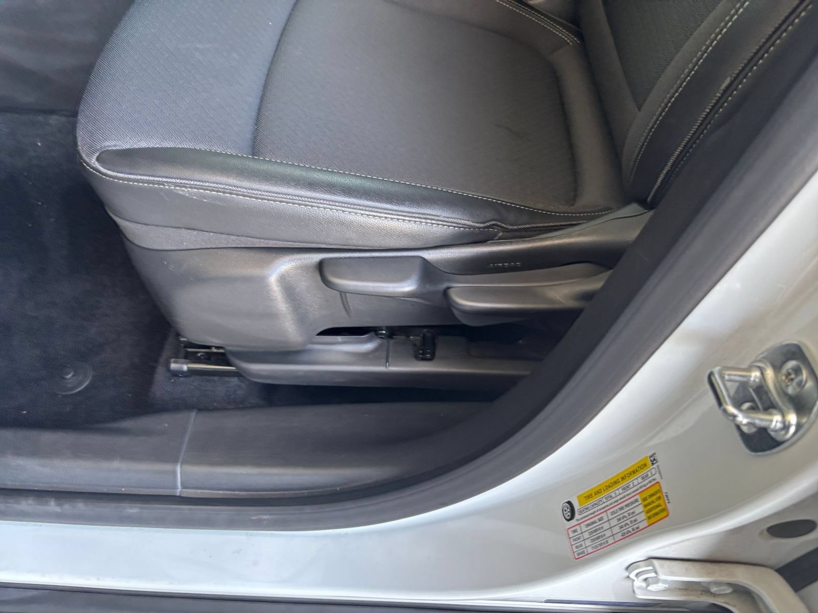 Used 2025 Buick Encore GX Preferred FWD image 21