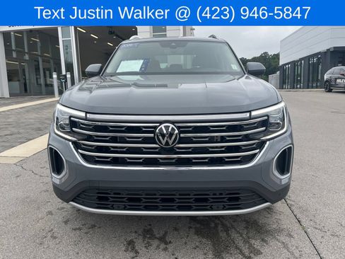 Certified 2026 Volkswagen Atlas SEL AWD/4WD image 2