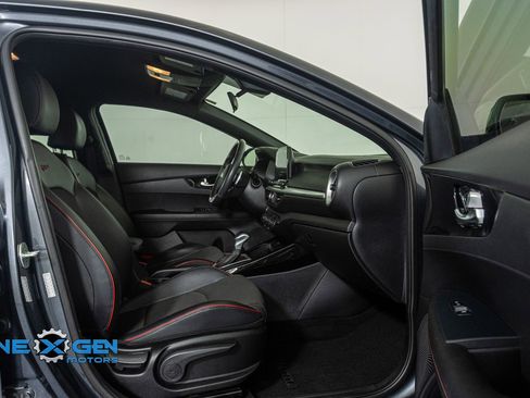 Used 2020 Kia Forte GT FWD image 36