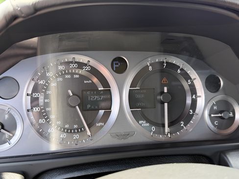 Used 2006 Aston Martin DB9 Volante RWD image 36