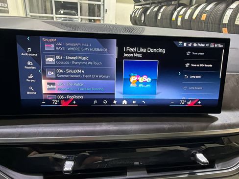 New 2026 BMW X7 xDrive40i w/ M Sport Package AWD/4WD image 30