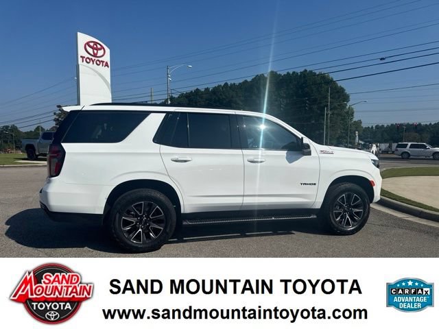 Used 2023 Chevrolet Tahoe Z71 w/ Luxury Package AWD/4WD image 2