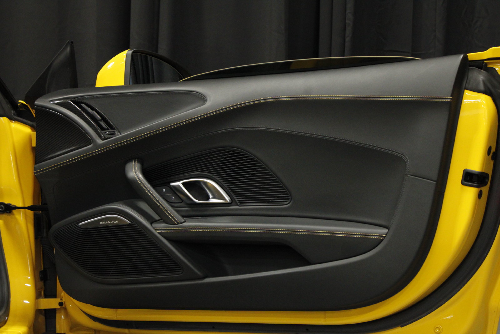 Used 2022 Audi R8 V10 performance RWD image 18