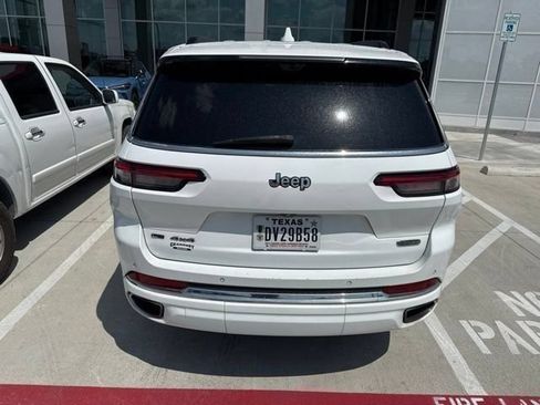 Used 2021 Jeep Grand Cherokee L Overland w/ Advanced Protech Group III AWD/4WD image 7