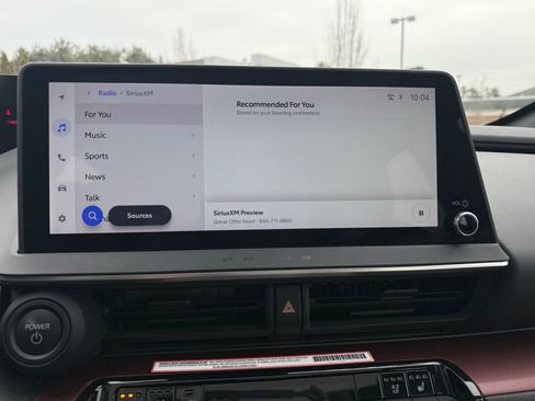 Used 2024 Toyota Prius Prime Premium FWD image 21