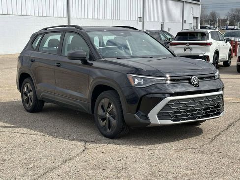 New 2026 Volkswagen Taos S FWD image 5