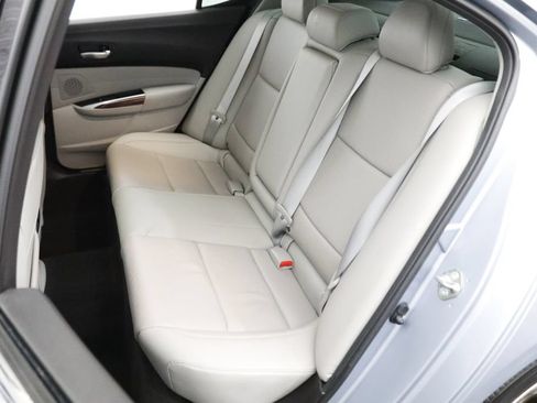 Used 2016 Acura TLX V6 w/ Technology Package FWD image 9