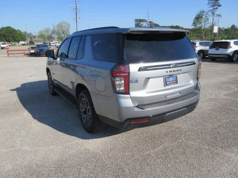 Used 2023 Chevrolet Tahoe Z71 w/ Luxury Package image 7
